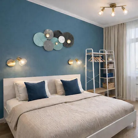 Apartment Big 2br - 1 - Elevator - Sleeps 7 - Self Check-in