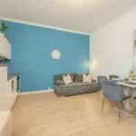 Big 2br - 1 - Elevator - Sleeps 7 - Self Check-in Appartamento