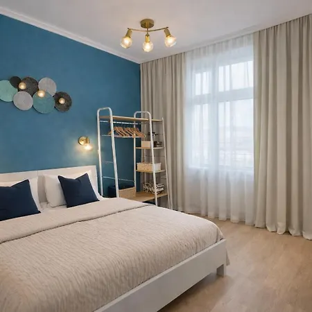 Daire Big 2br - 1 - Elevator - Sleeps 7 - Self Check-in *